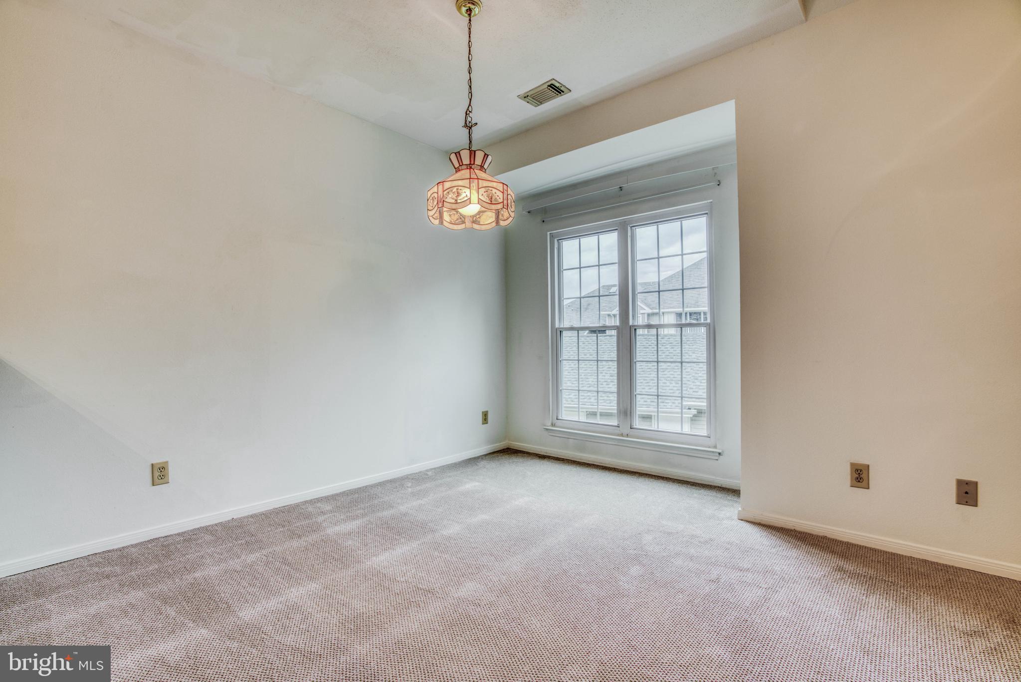 ENGLISH COUNTRY MANOR - Residential