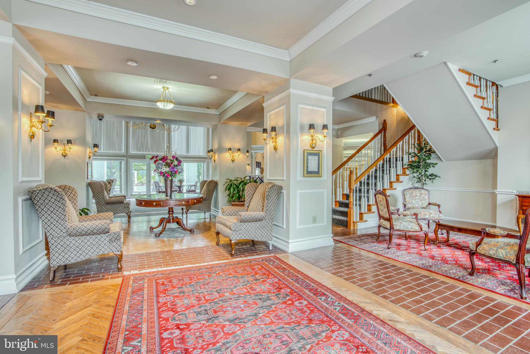 ENGLISH COUNTRY MANOR - Residential