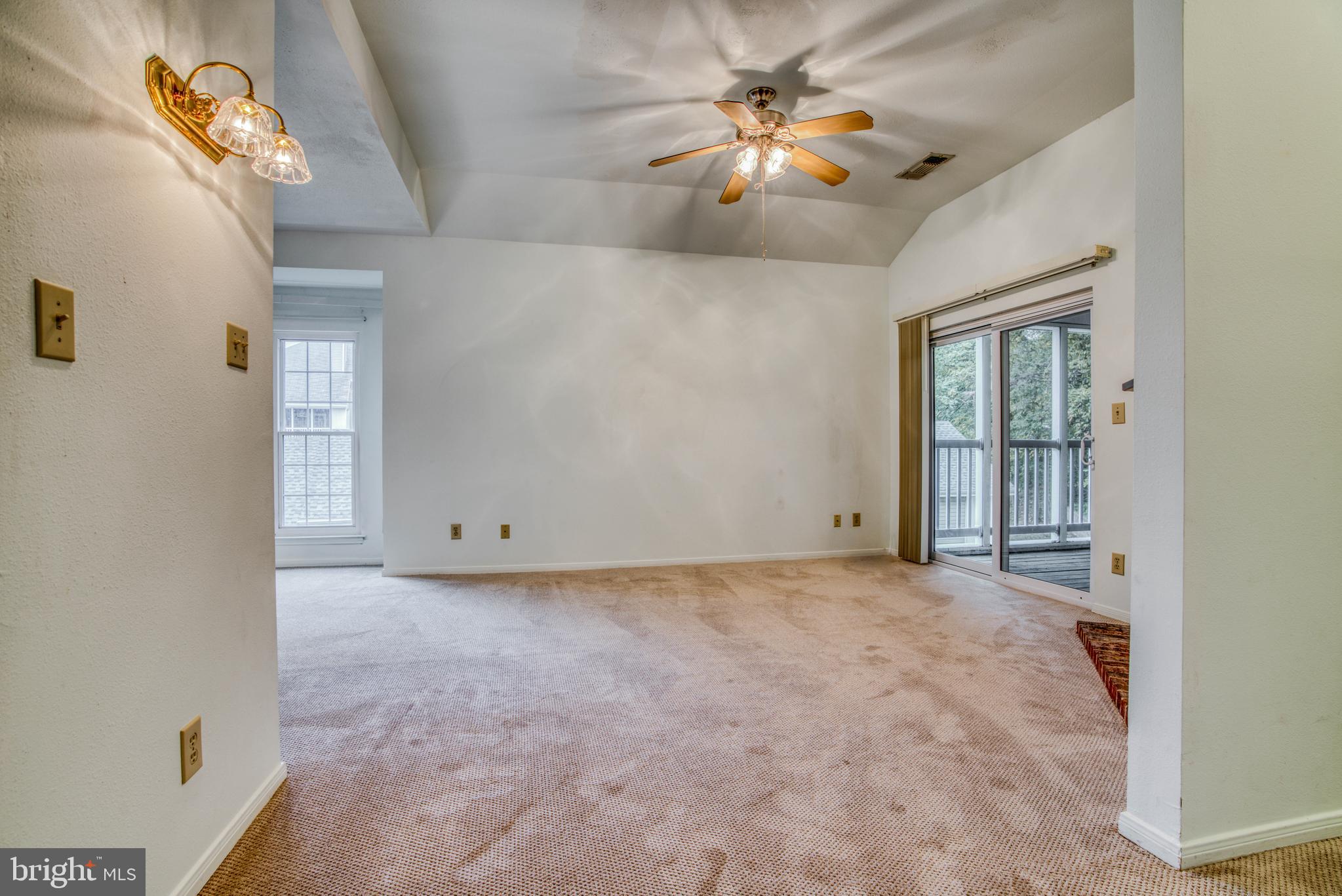 ENGLISH COUNTRY MANOR - Residential