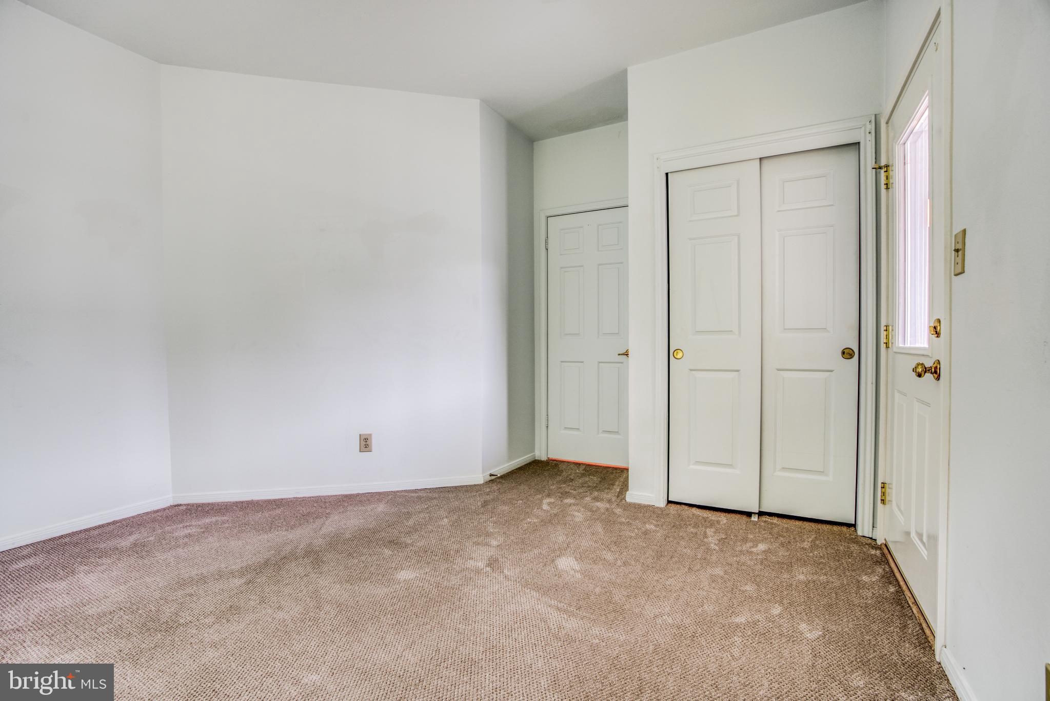 ENGLISH COUNTRY MANOR - Residential