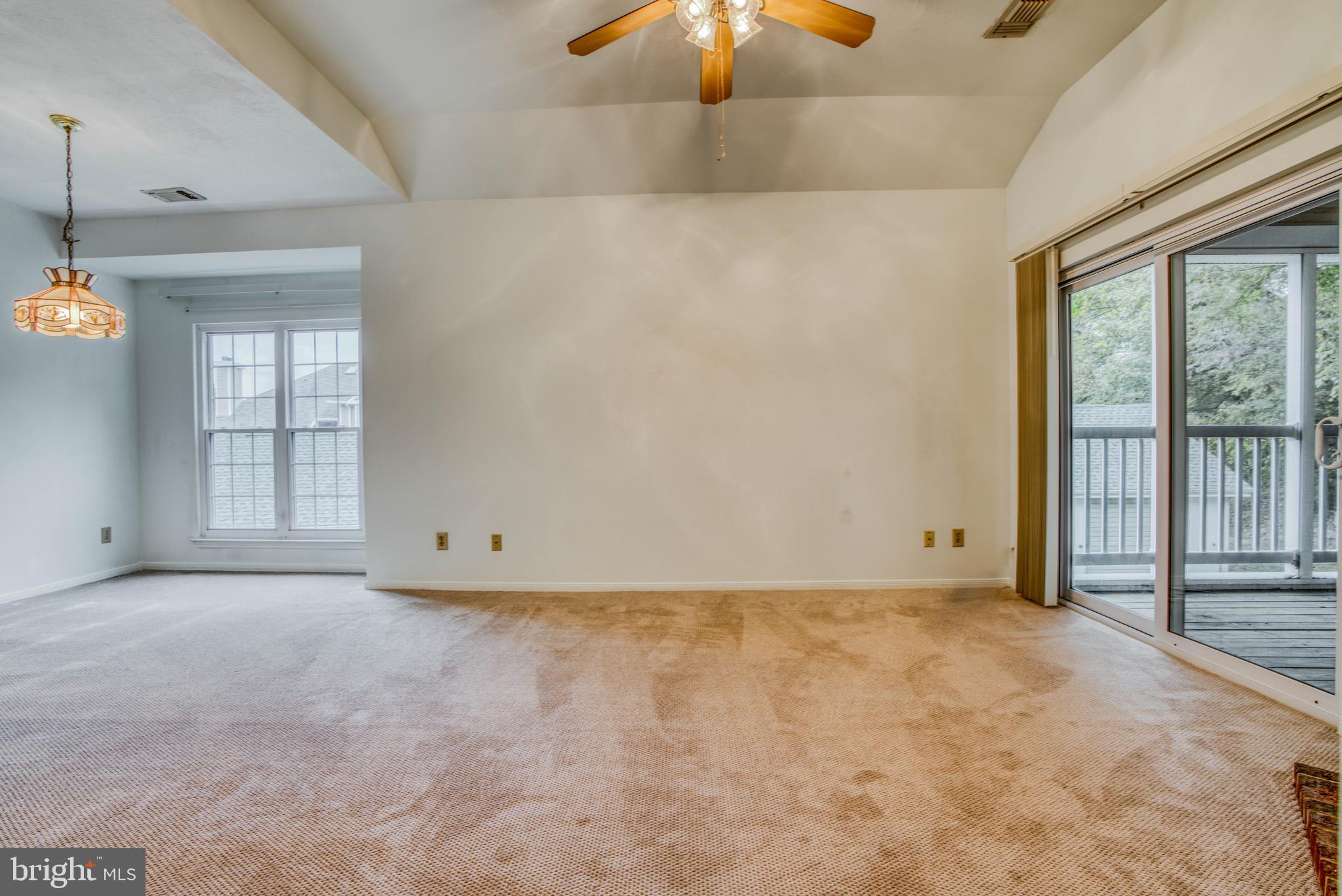 ENGLISH COUNTRY MANOR - Residential