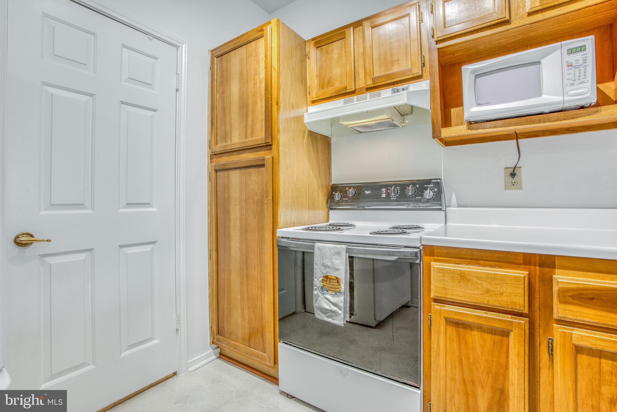 ENGLISH COUNTRY MANOR - Residential