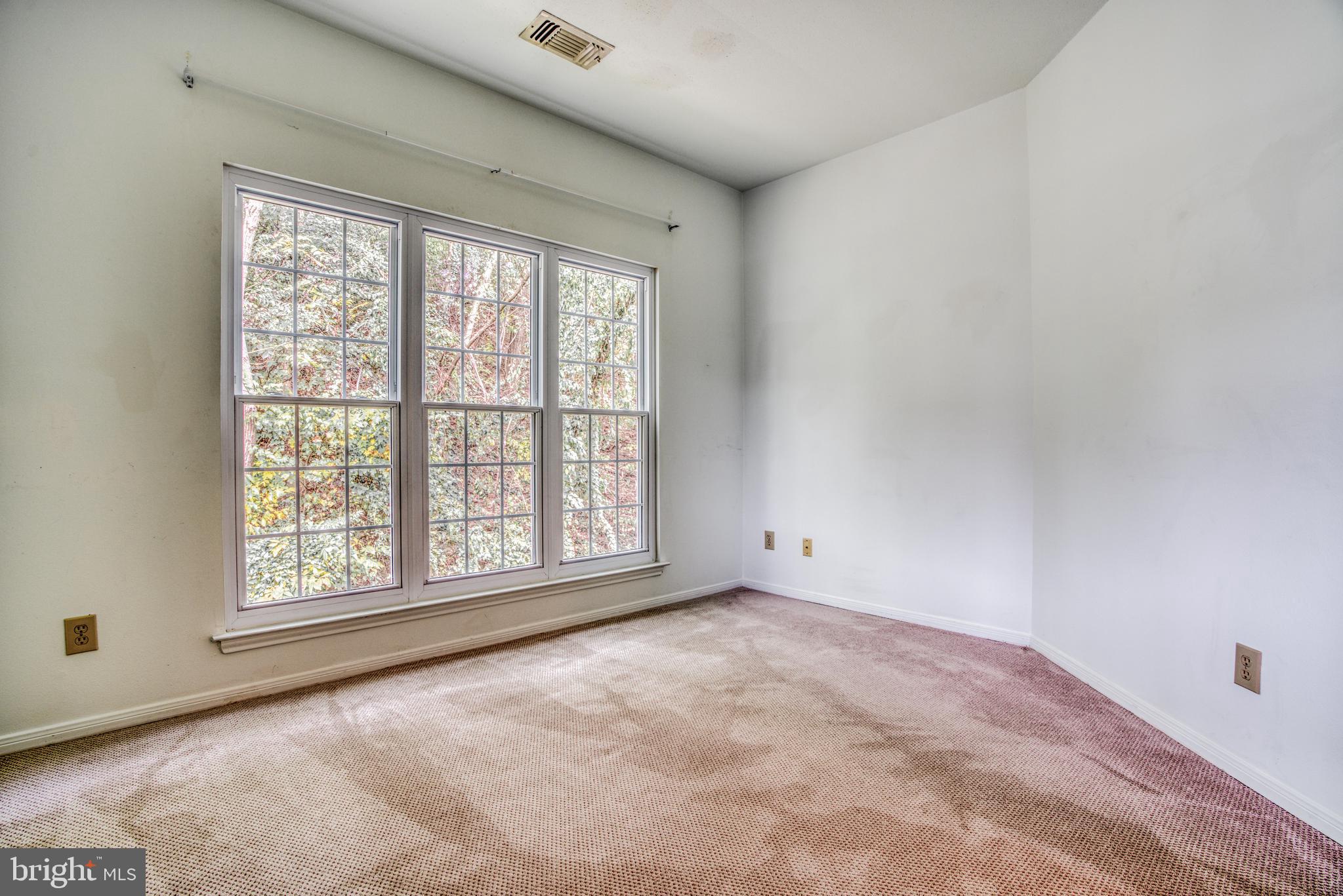 ENGLISH COUNTRY MANOR - Residential