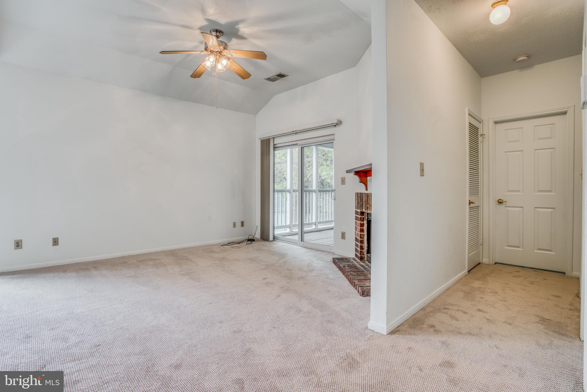 ENGLISH COUNTRY MANOR - Residential