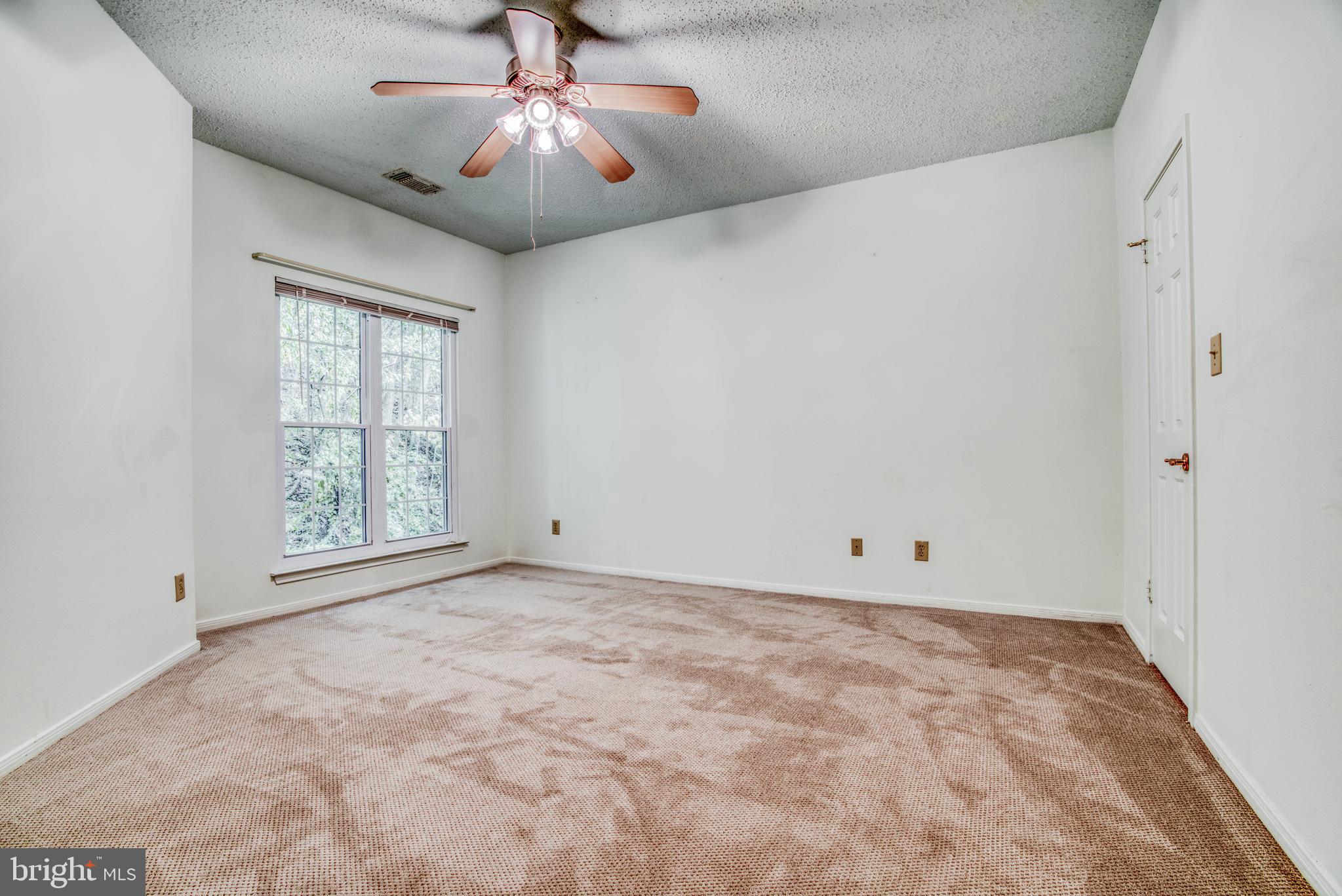 ENGLISH COUNTRY MANOR - Residential