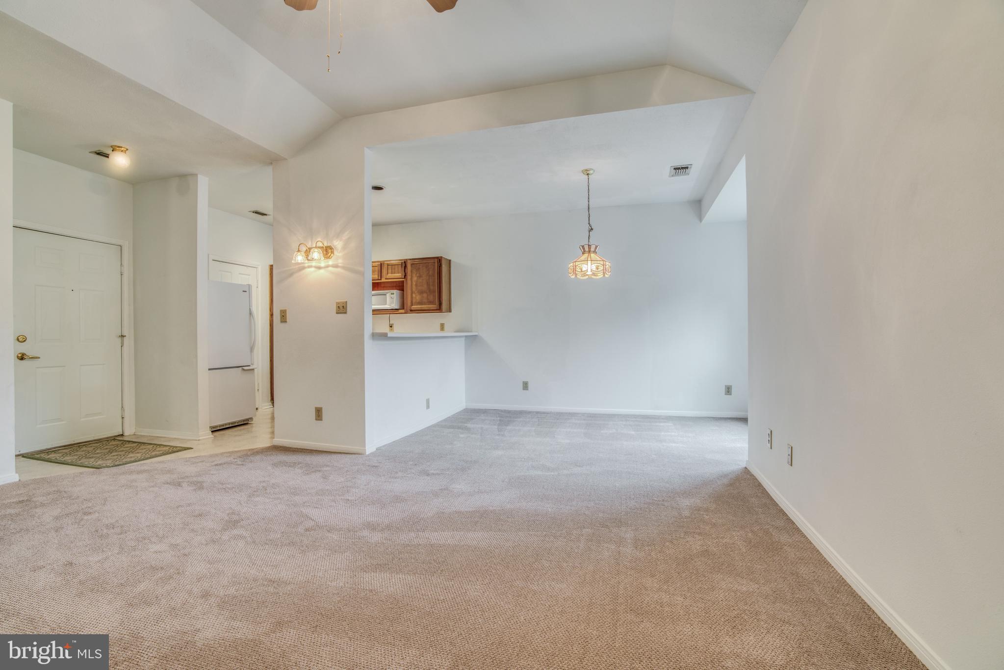 ENGLISH COUNTRY MANOR - Residential