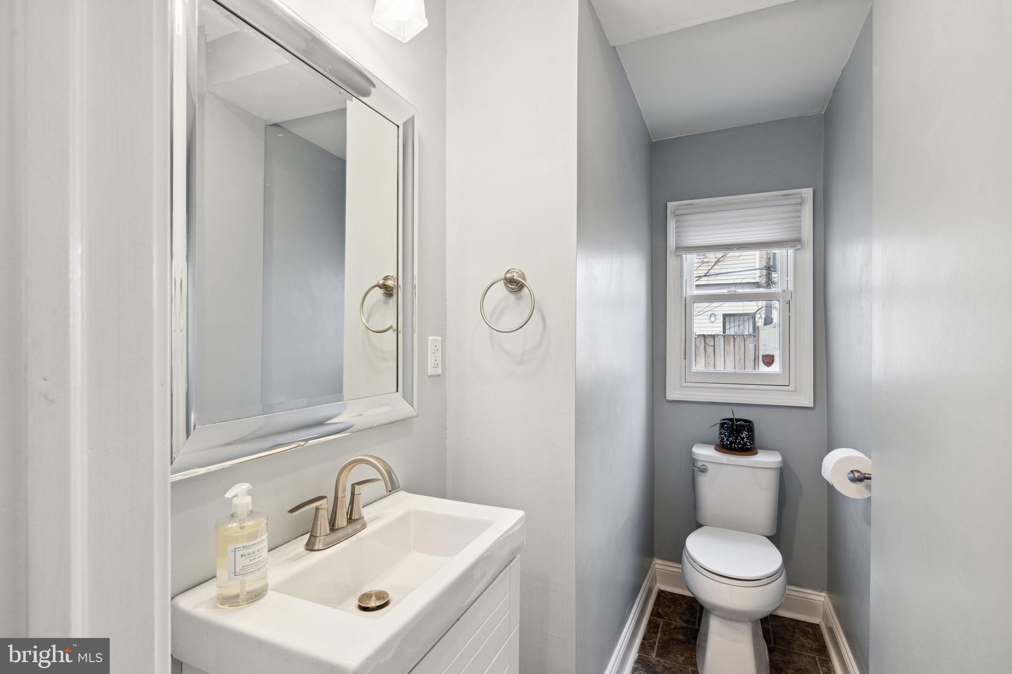 POINT BREEZE - Residential