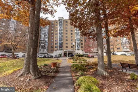 15101 Interlachen Drive Unit 1-124, Silver Spring, MD 20906 - #: MDMC2226568