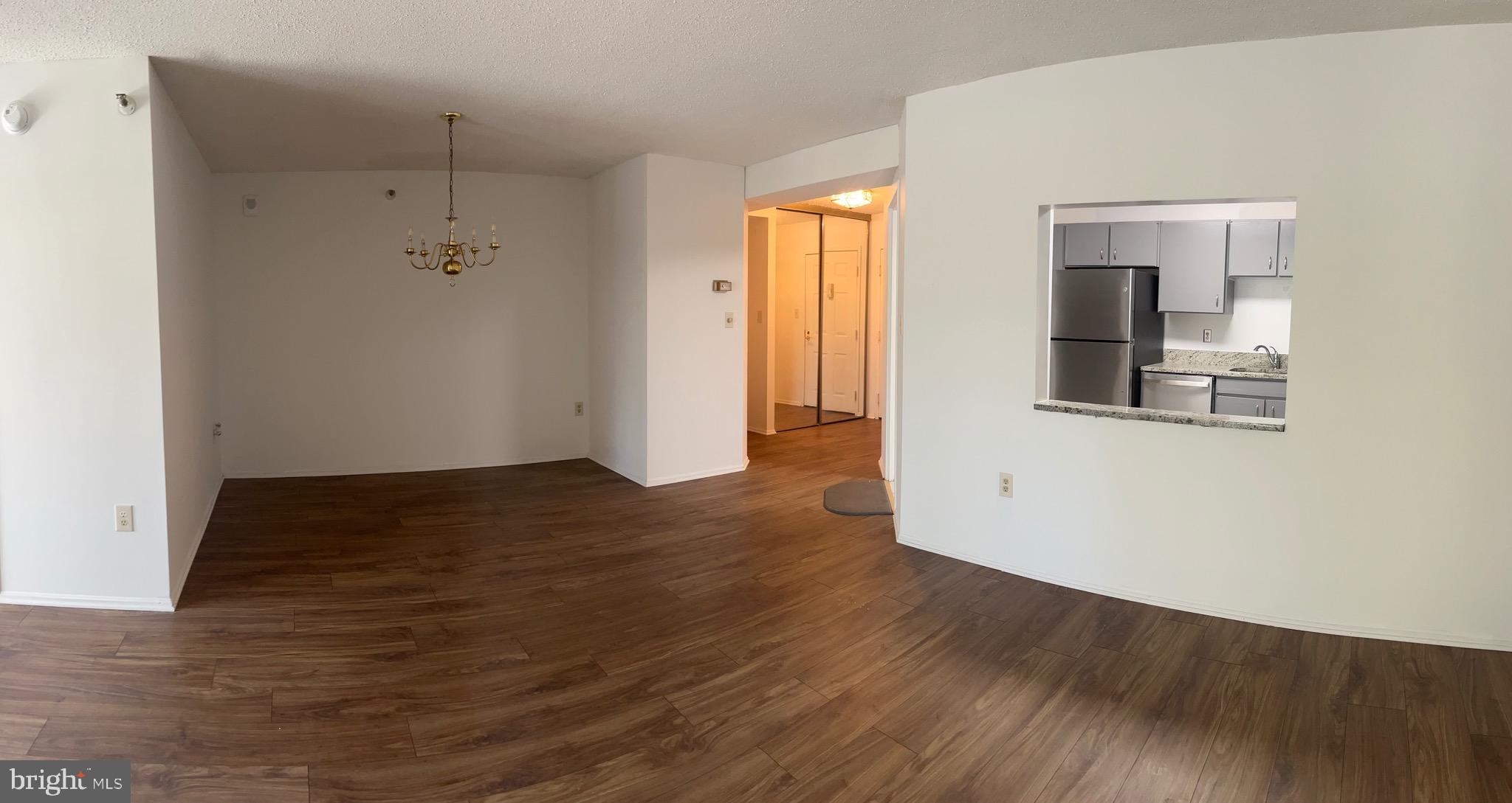 LEISURE WORLD - Residential