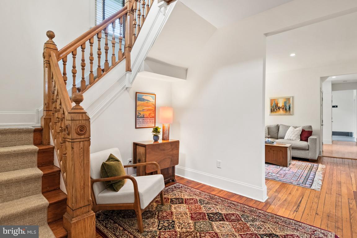 FORT WASHINGTON - Residential