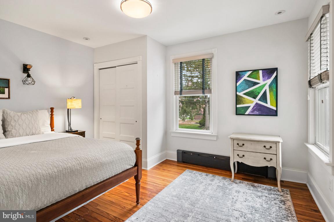 FORT WASHINGTON - Residential