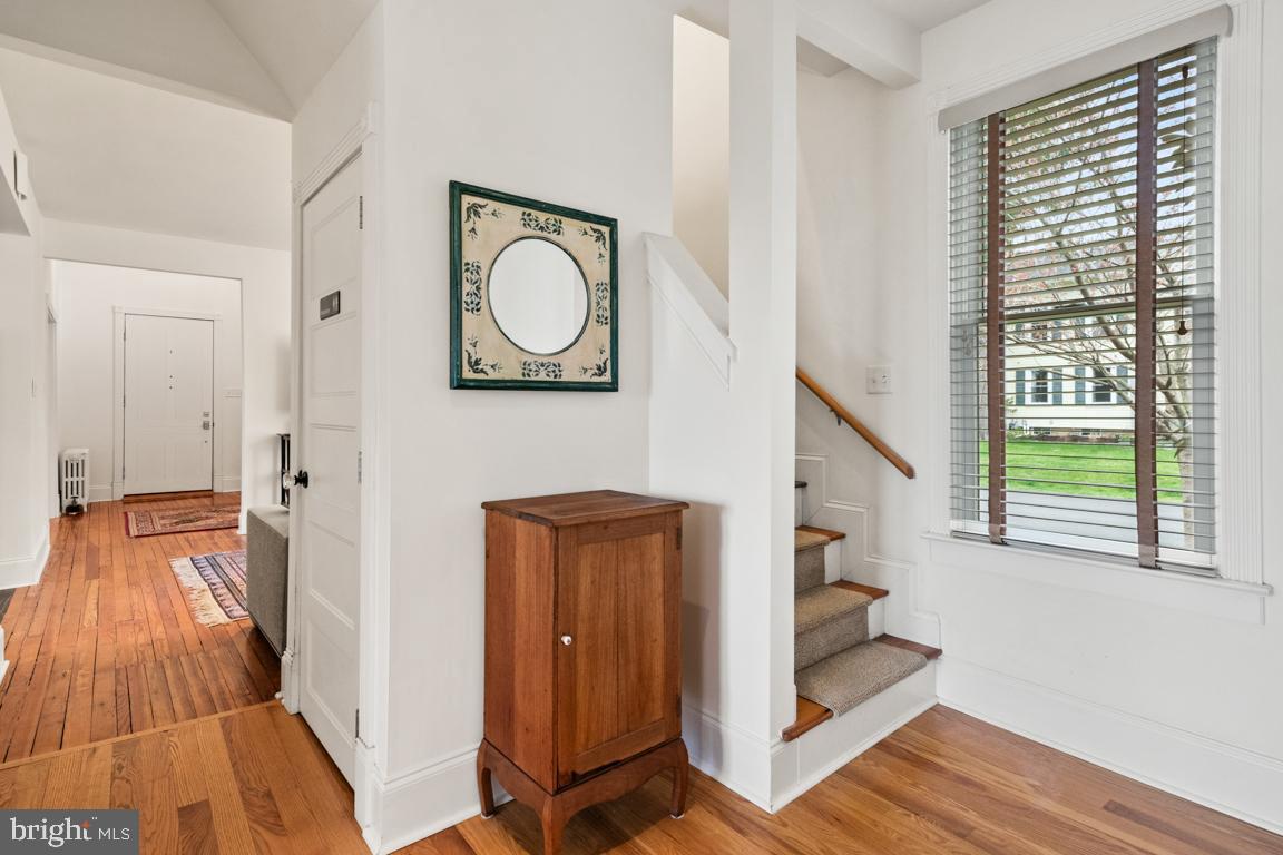 FORT WASHINGTON - Residential