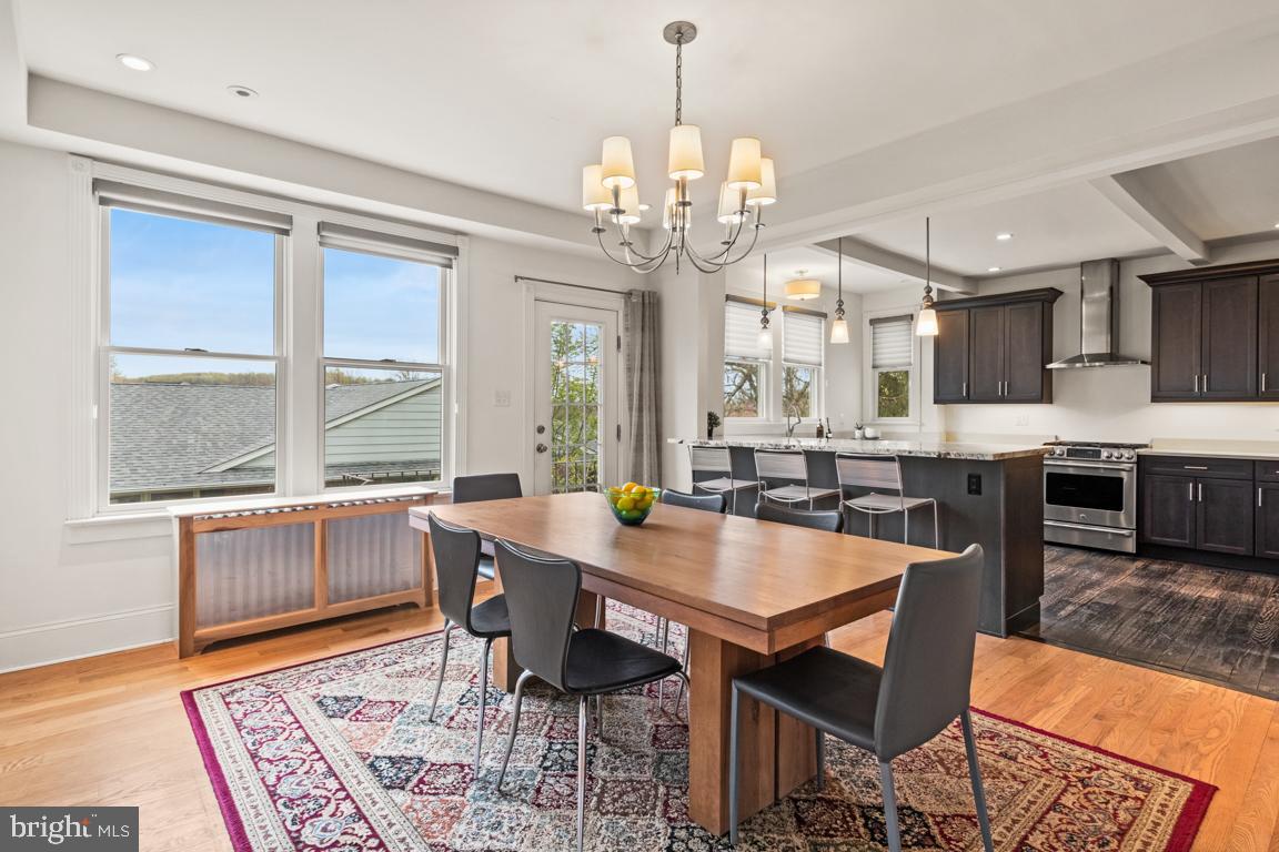 FORT WASHINGTON - Residential