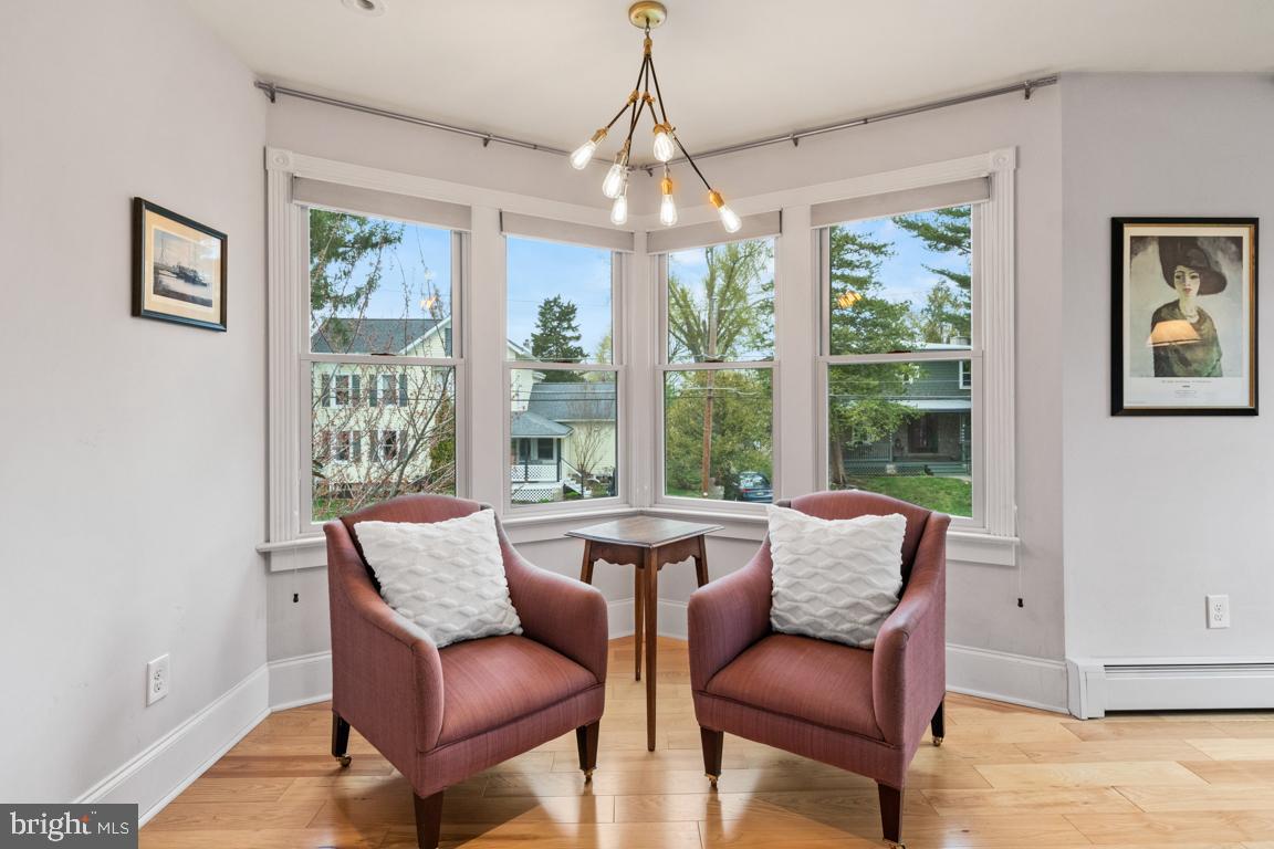 FORT WASHINGTON - Residential