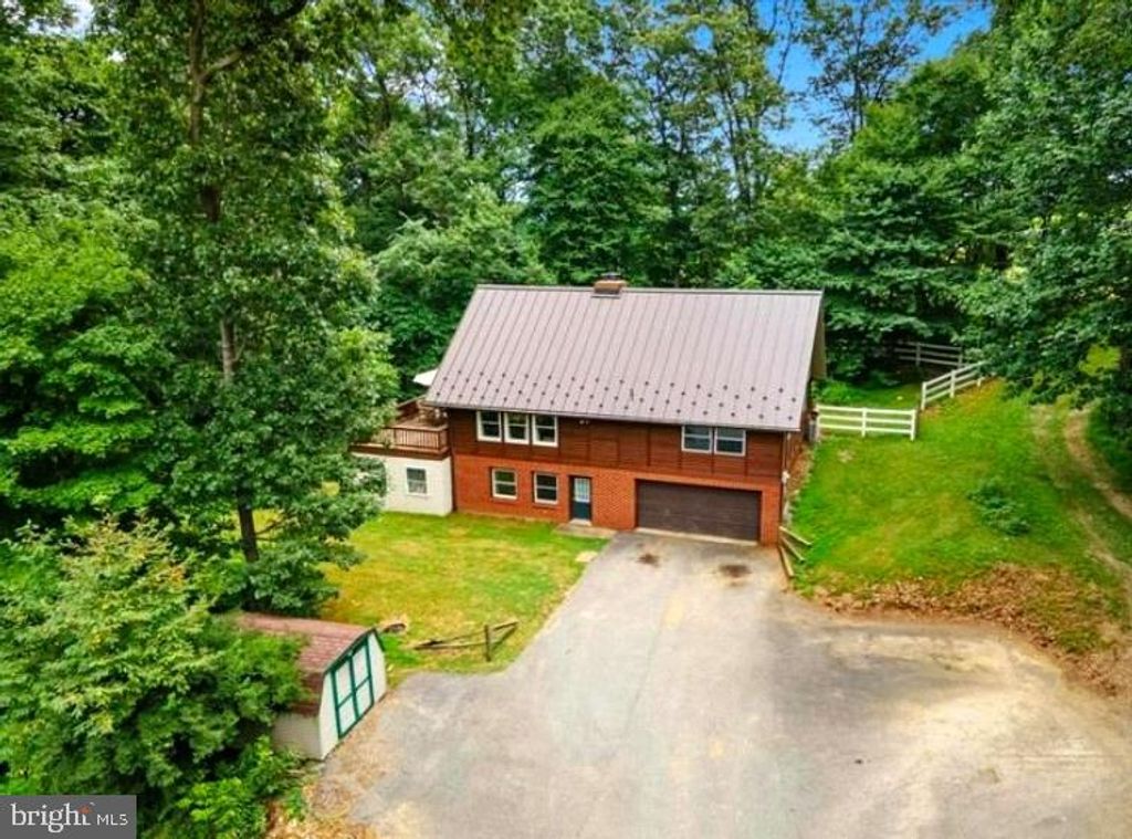 Photo of 518 TRUCE RD, NEW PROVIDENCE, PA 17560 (MLS # PALA2034472)