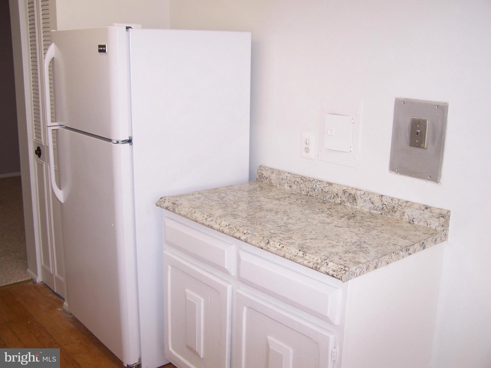 WOODBURN VILLAGE - Residential Lease