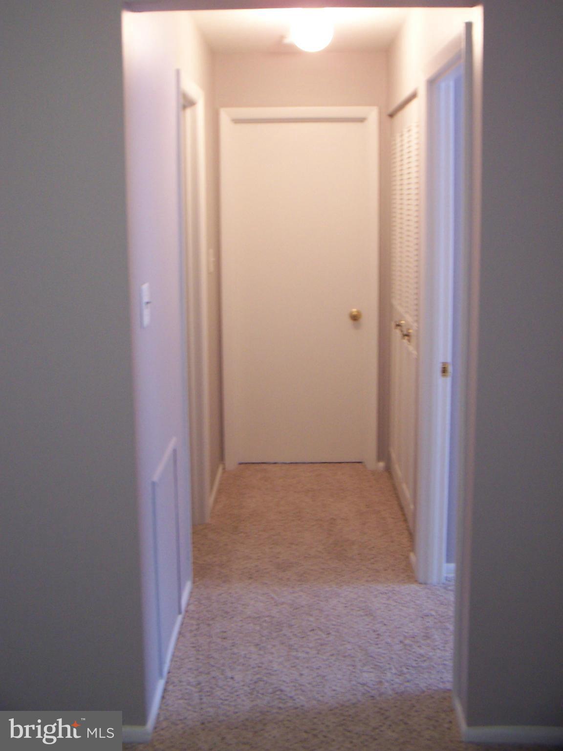 WOODBURN VILLAGE - Residential Lease