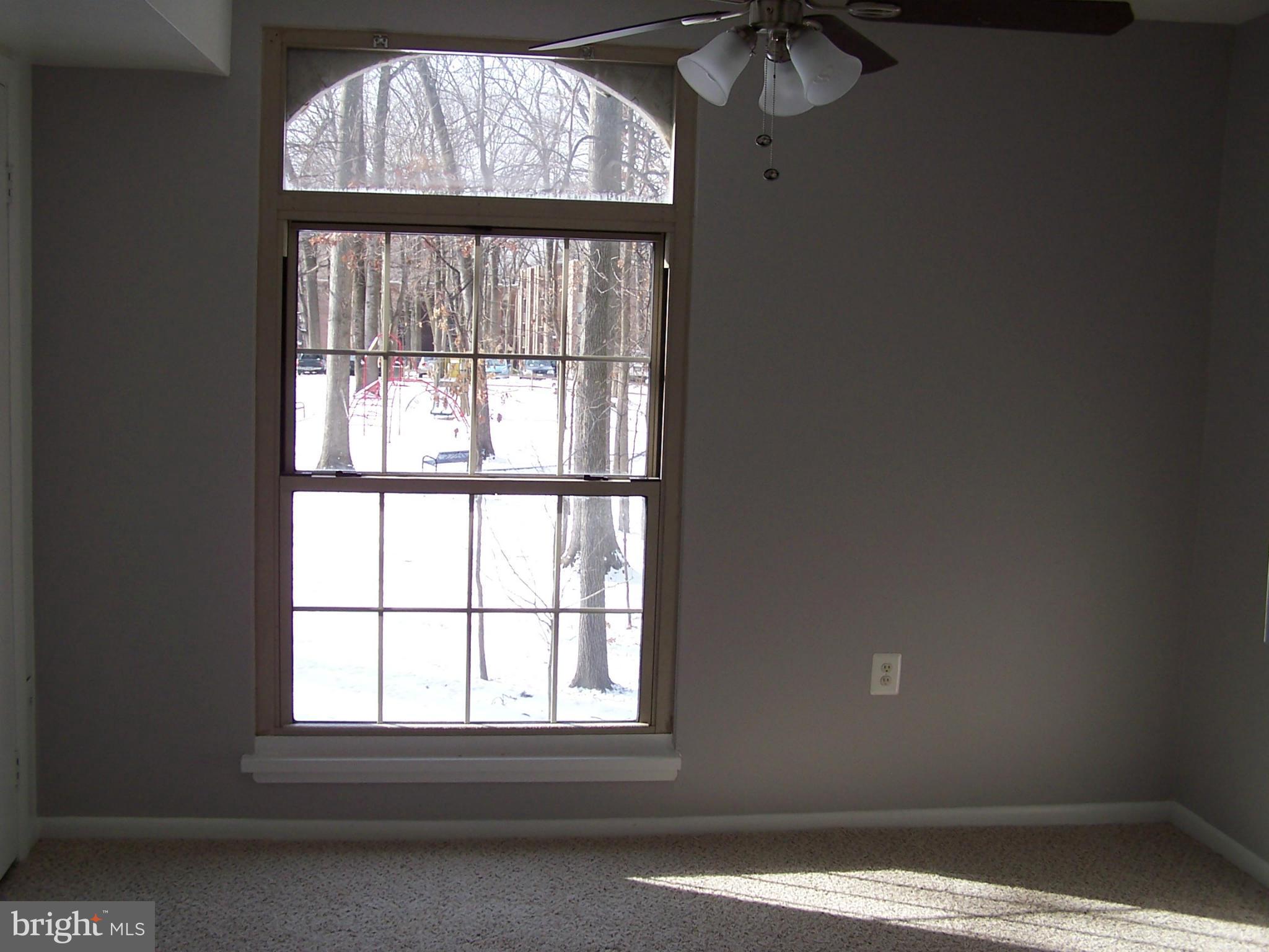 WOODBURN VILLAGE - Residential Lease