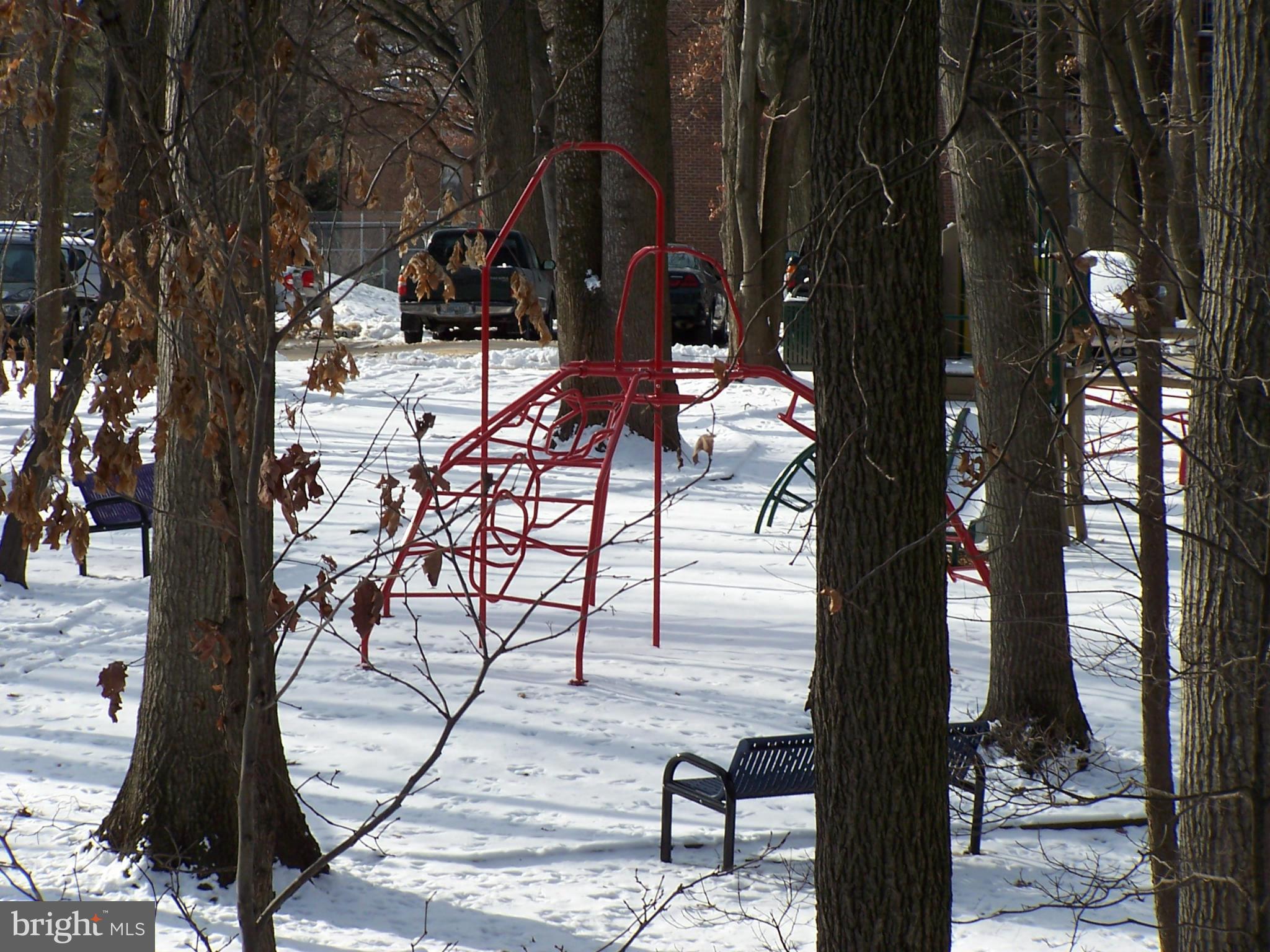 WOODBURN VILLAGE - Residential Lease