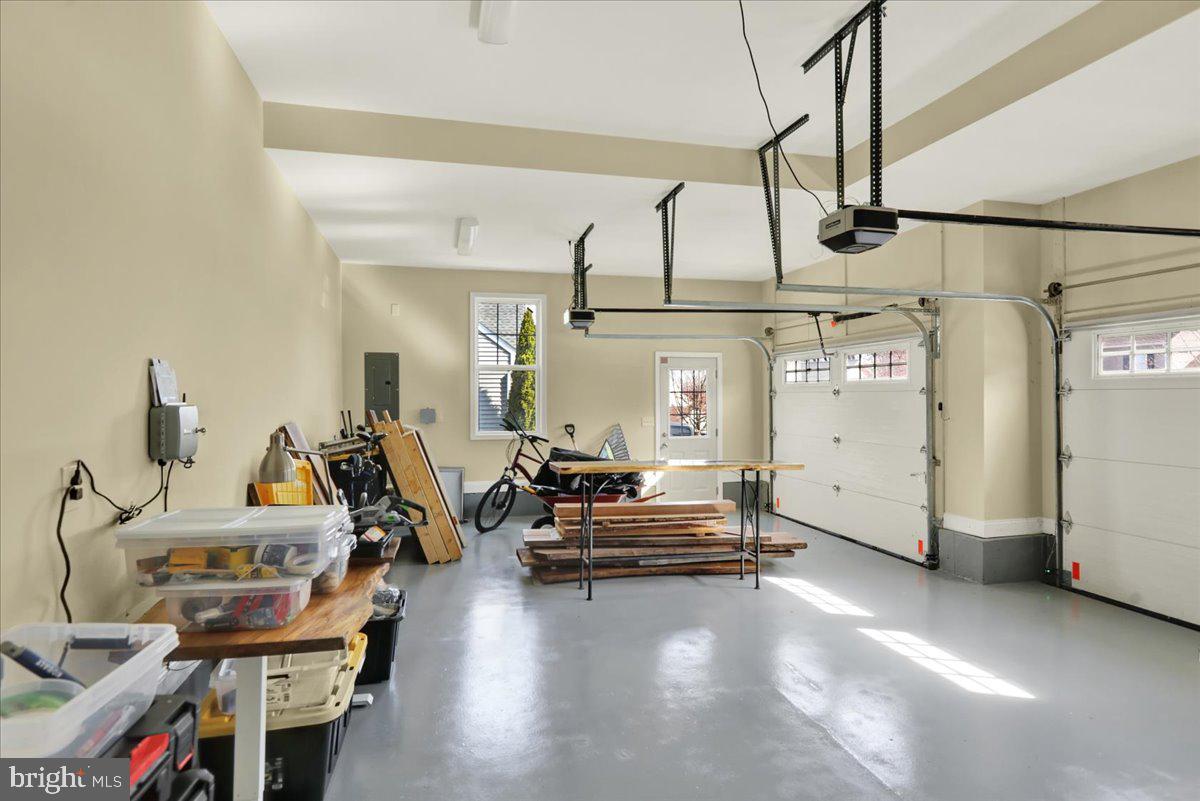 MOUNTAINVIEW - Residential