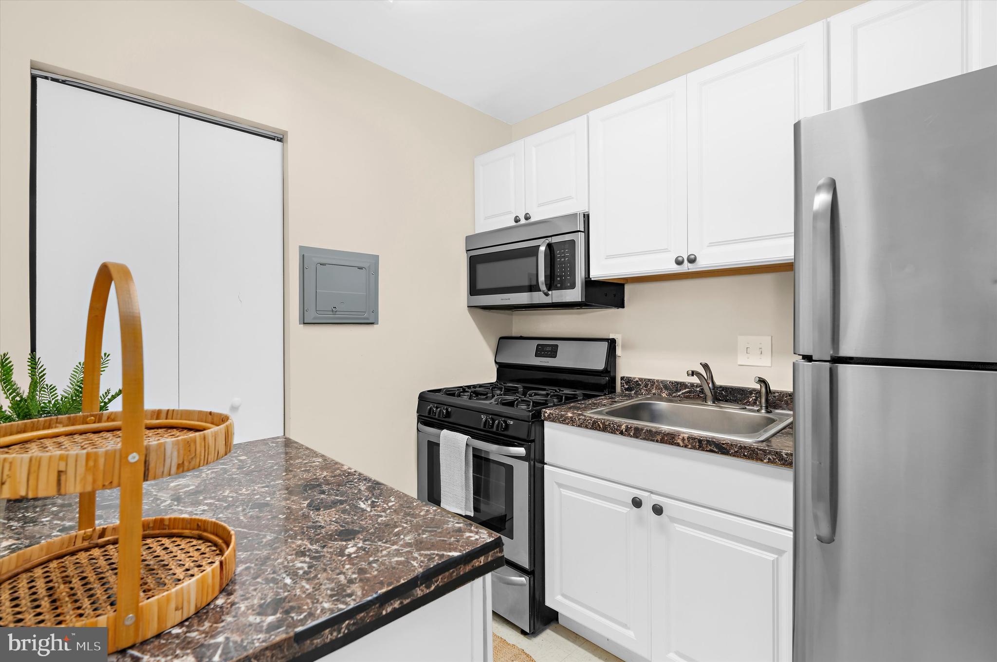 CHEVY CHASE - Residential