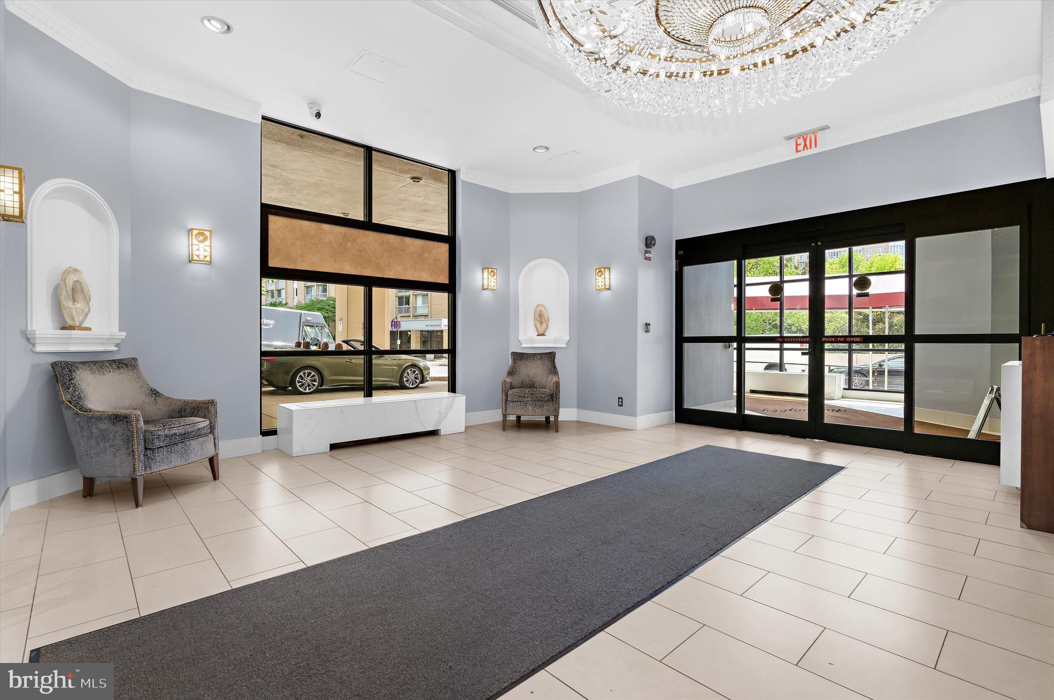 CHEVY CHASE - Residential