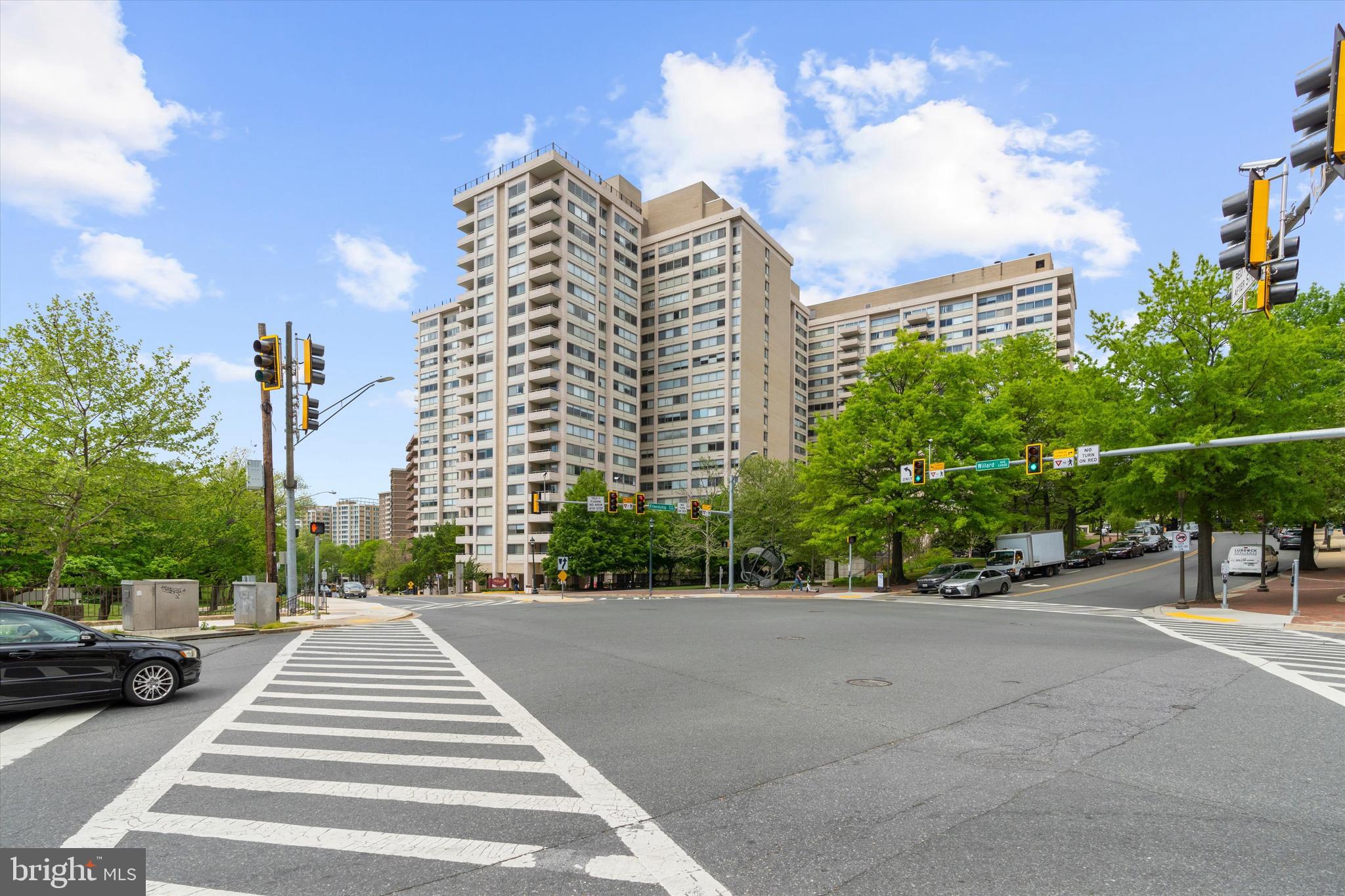 CHEVY CHASE - Residential