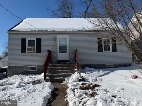 MLS: PADA2057380