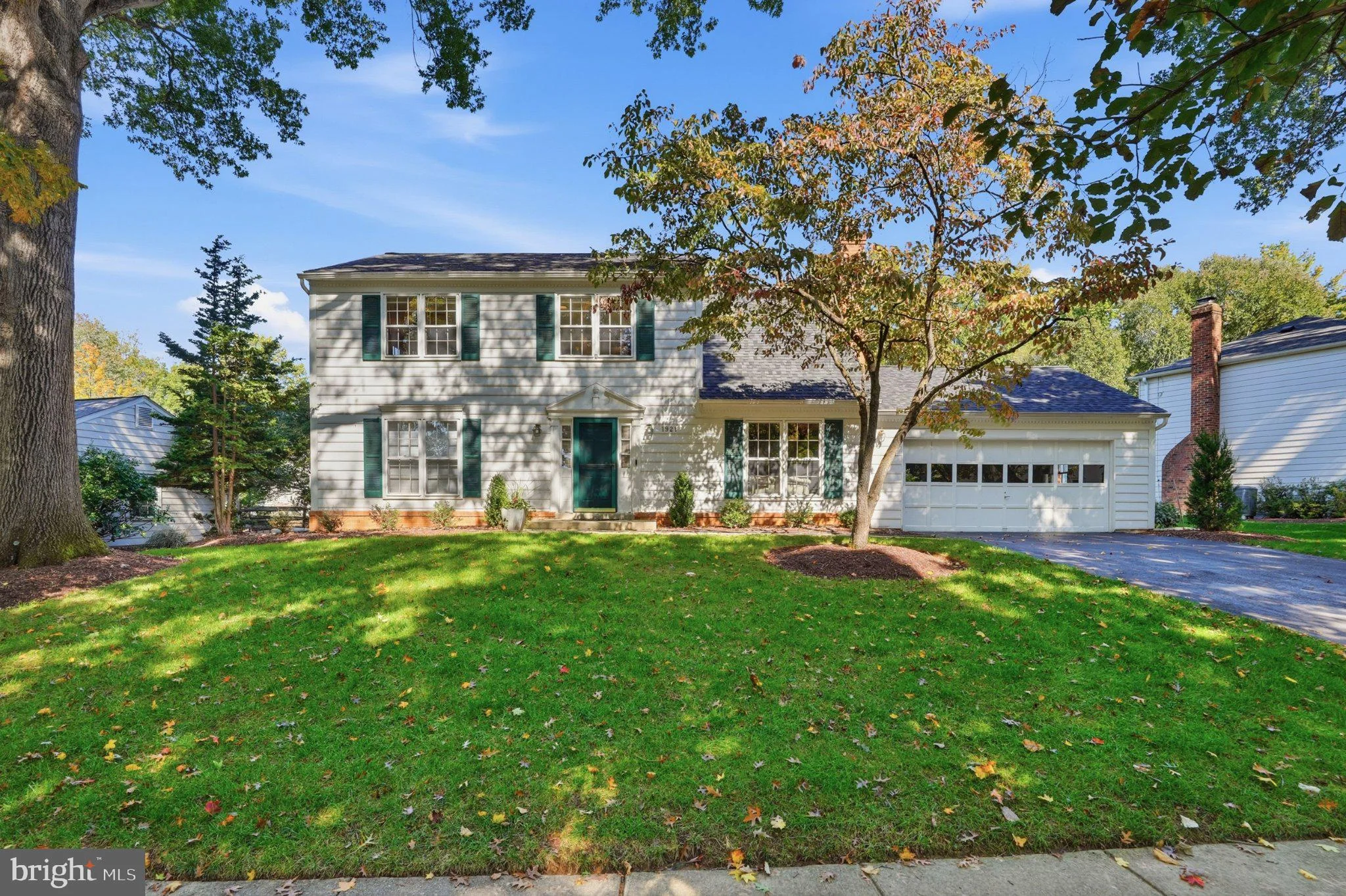 1921 S Fallsmead Way, Potomac, MD 20854