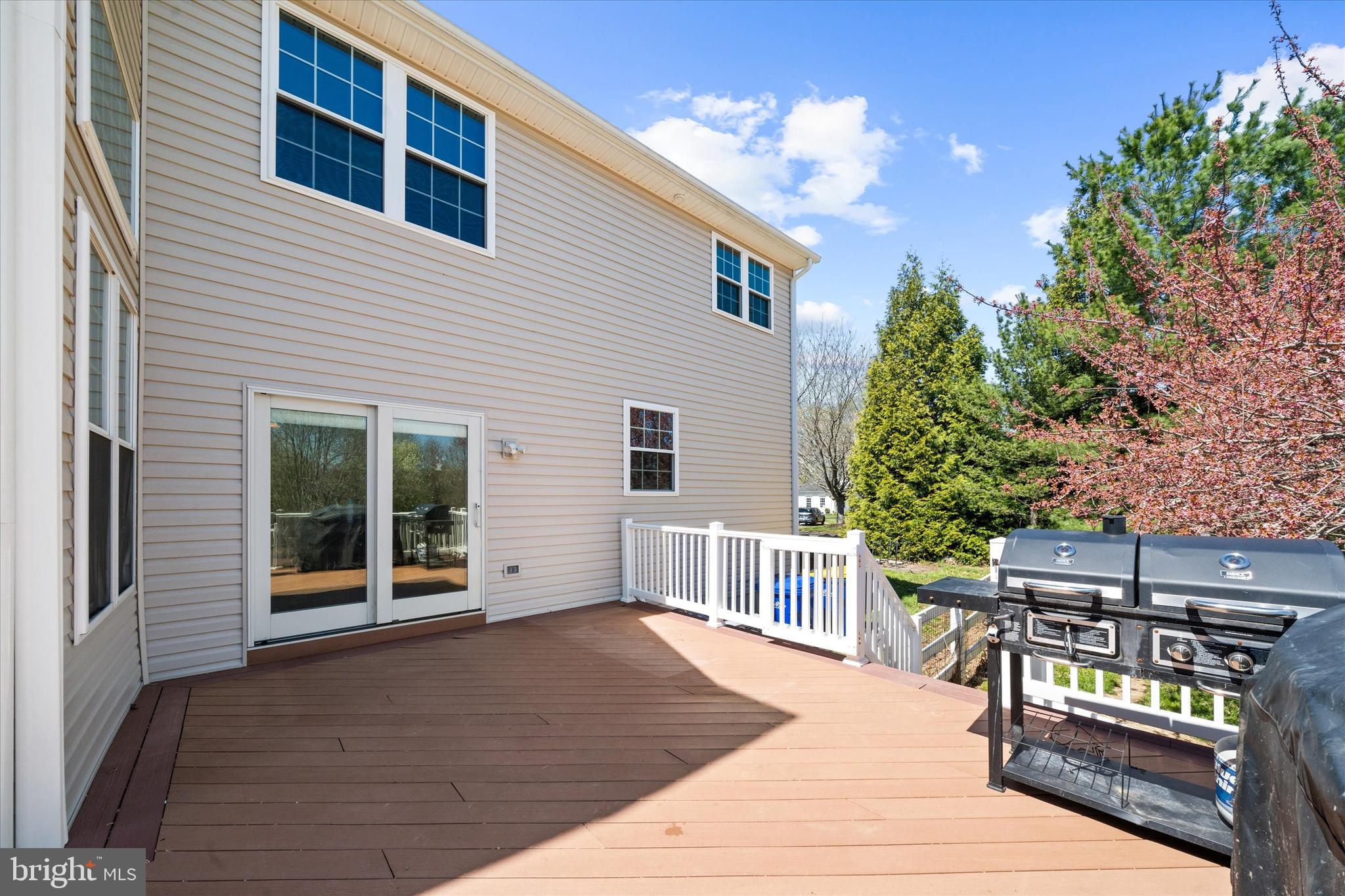 AUGUSTINE CREEK - Residential