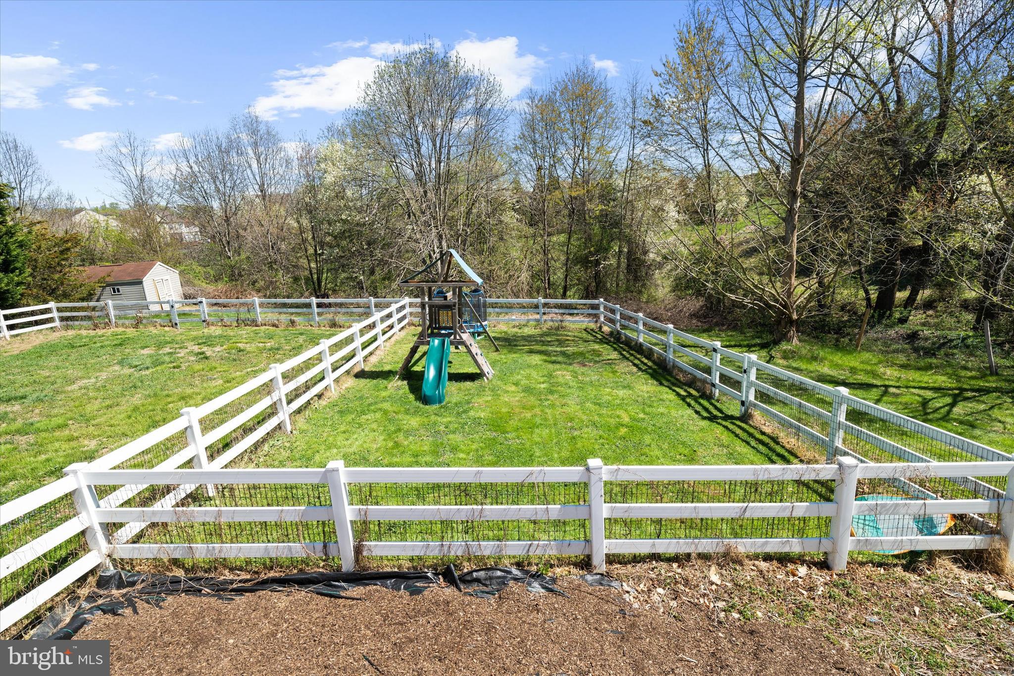 AUGUSTINE CREEK - Residential