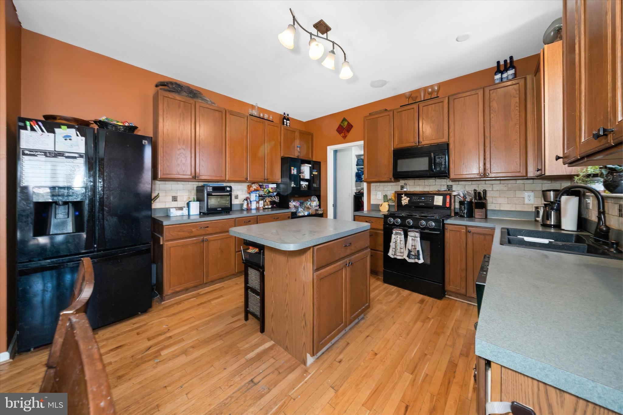 AUGUSTINE CREEK - Residential