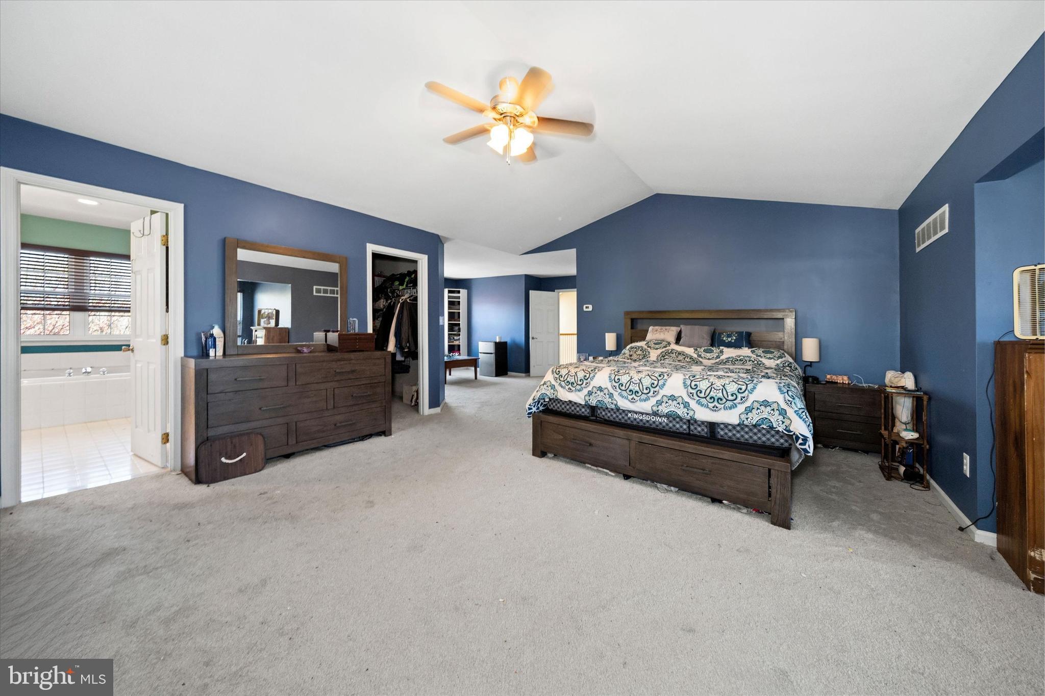 AUGUSTINE CREEK - Residential