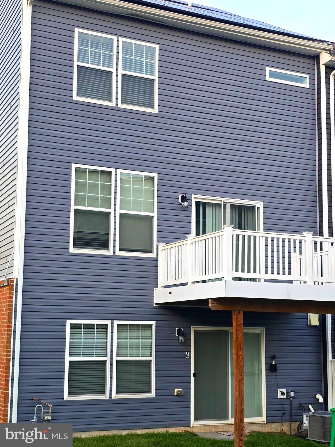 WOODMORE OVERLOOK - Residential