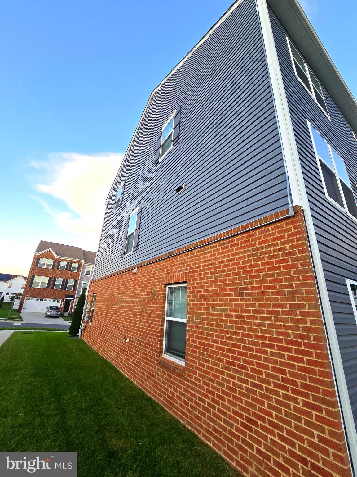 WOODMORE OVERLOOK - Residential