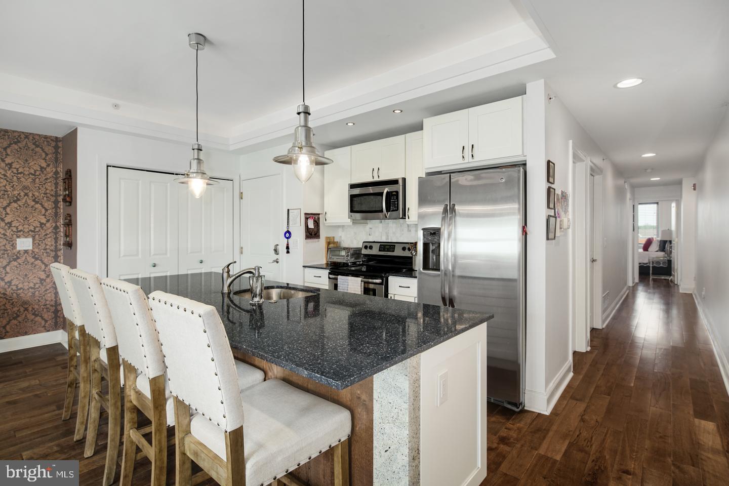 1022 FAIRMOUNT AVENUE 24 5