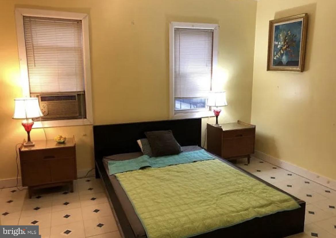 PORT RICHMOND - Residential