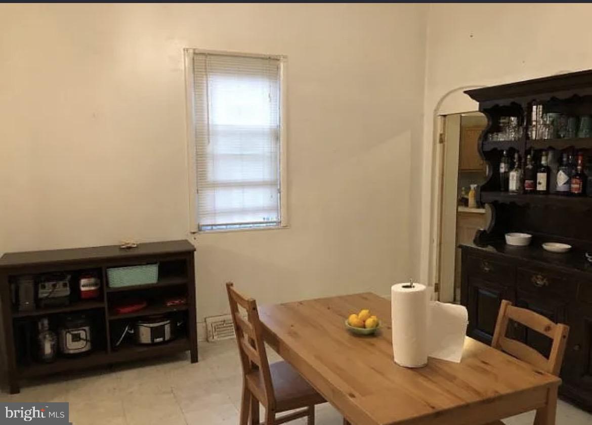 PORT RICHMOND - Residential