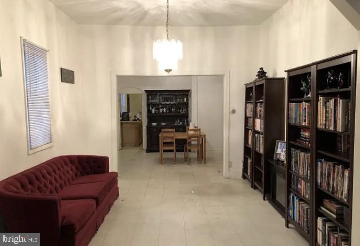 PORT RICHMOND - Residential