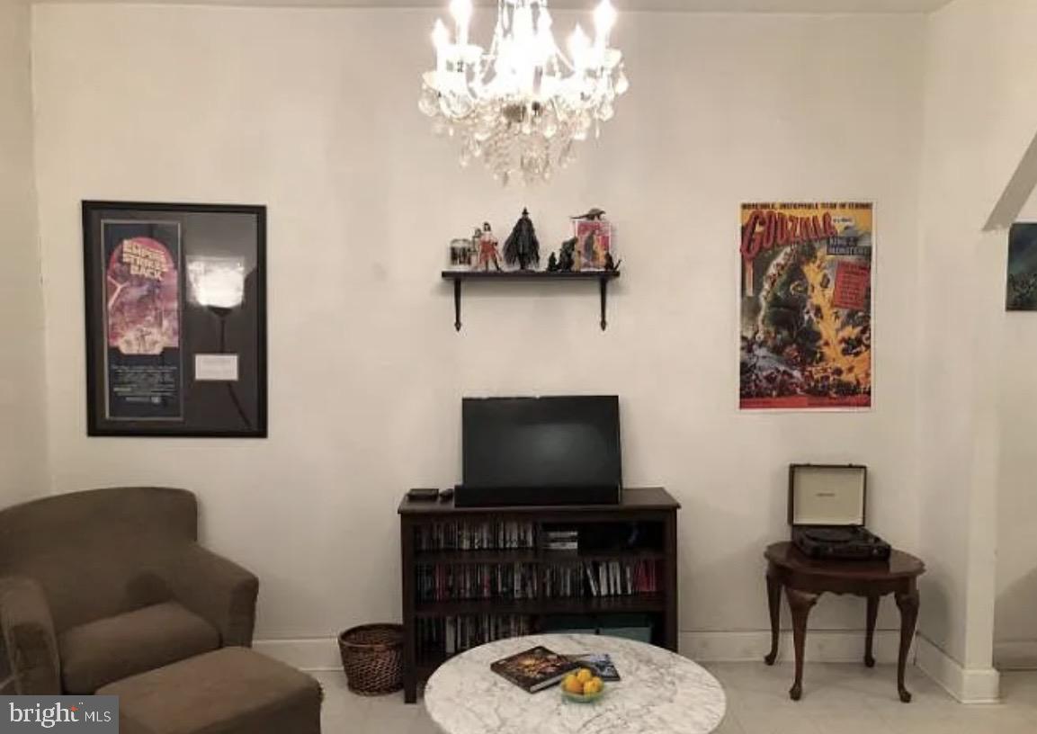 PORT RICHMOND - Residential