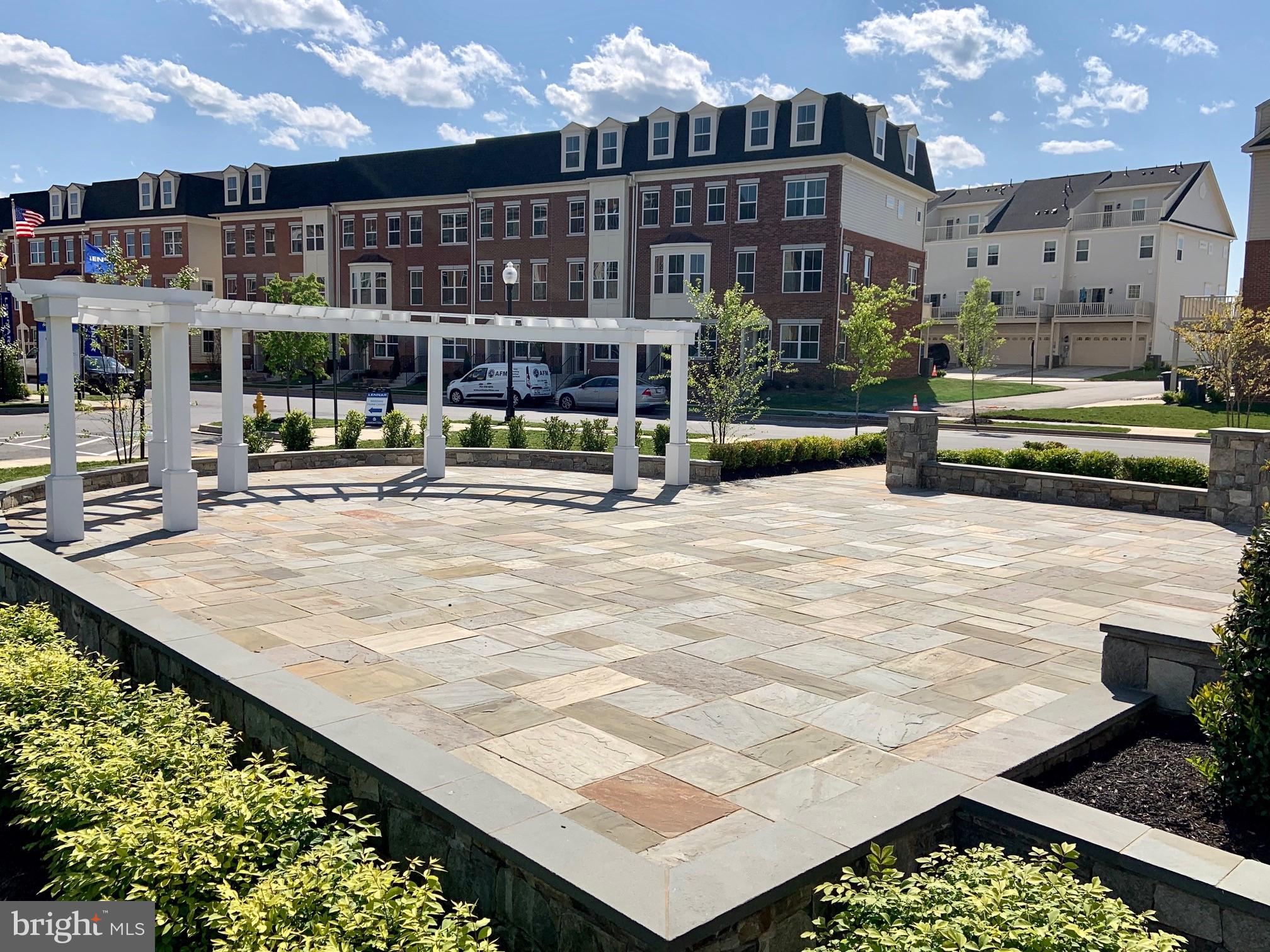 WESTVIEW SOUTH - Residential