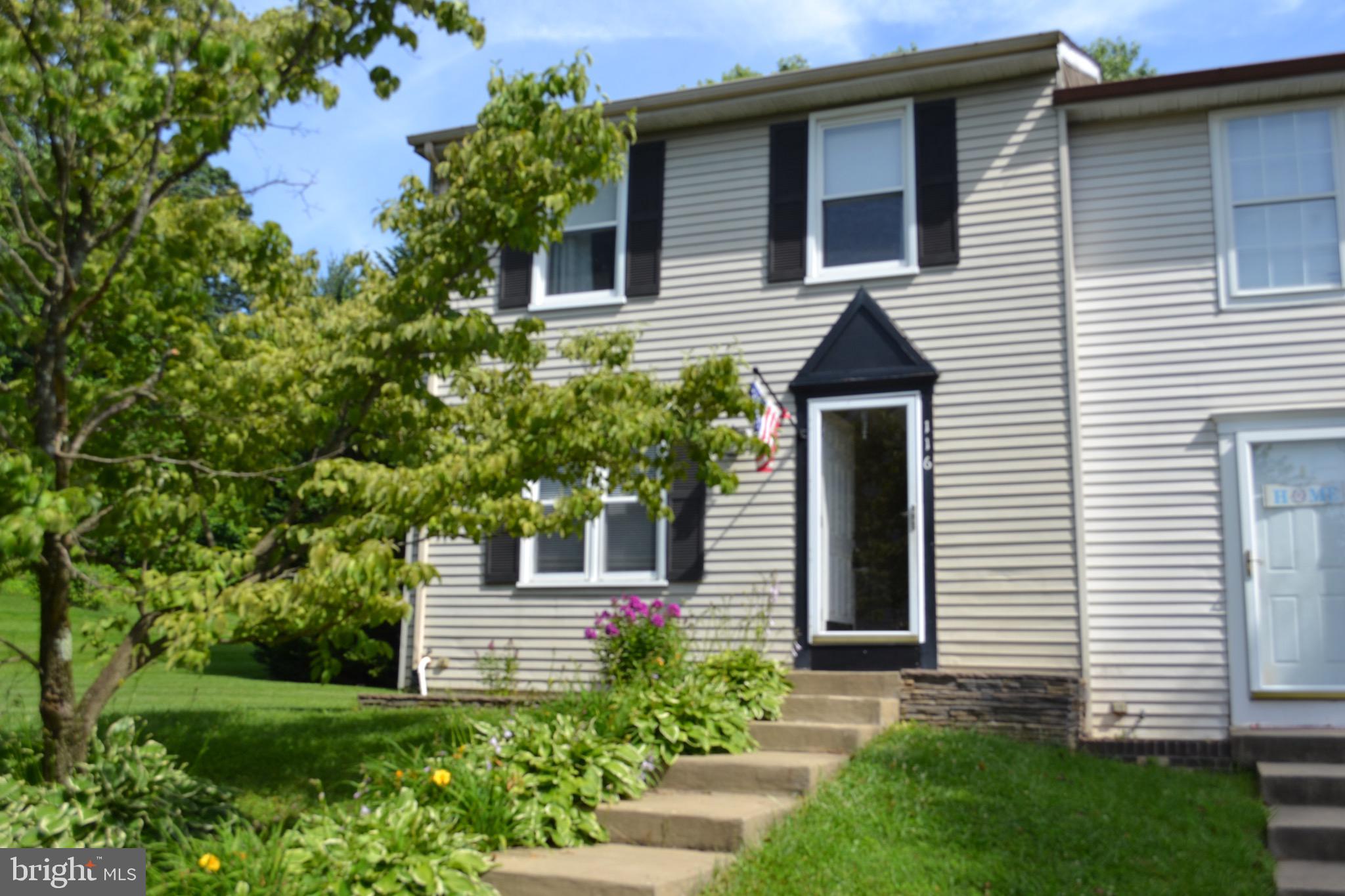 LAUREL VALLEY - Residential Lease