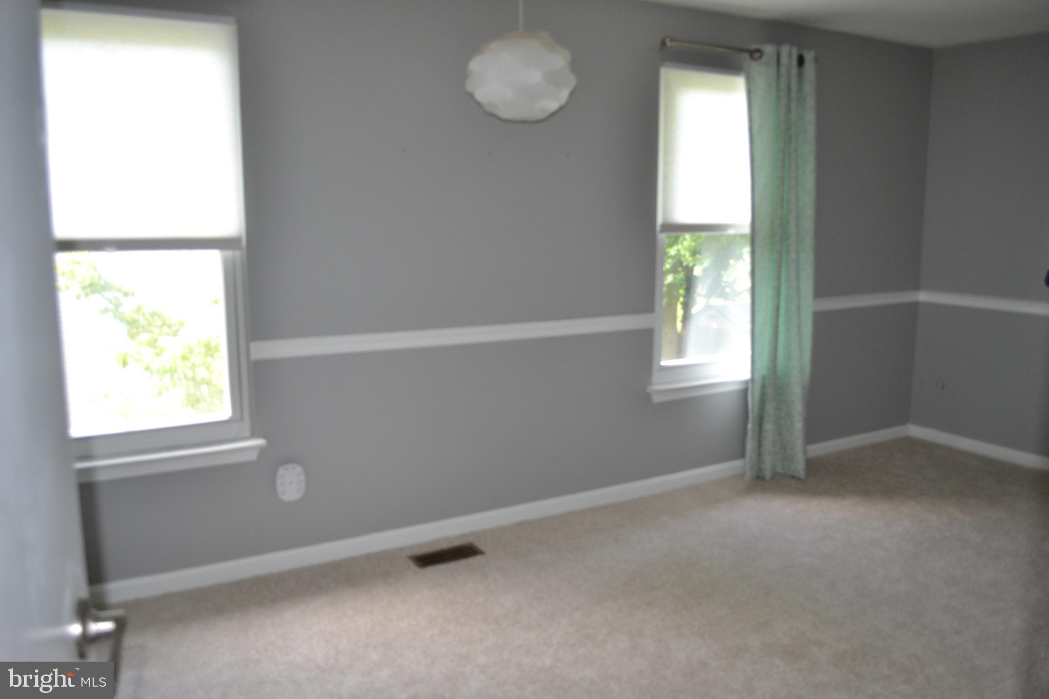 LAUREL VALLEY - Residential Lease