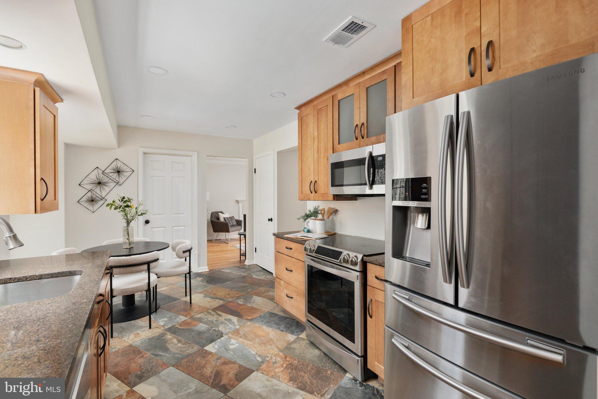 13172 AUTUMN HILL LANE