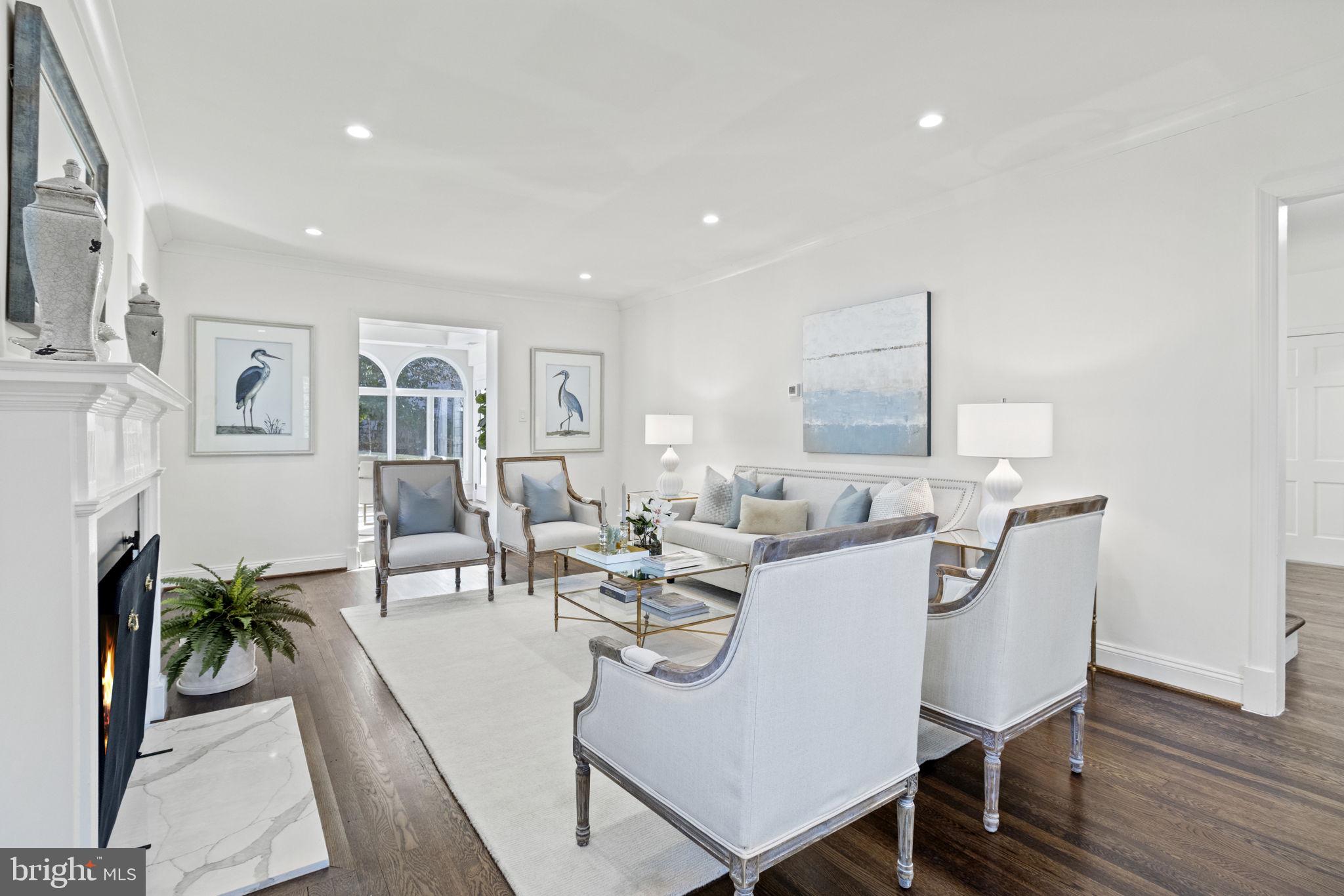 ROLLINGWOOD - Residential