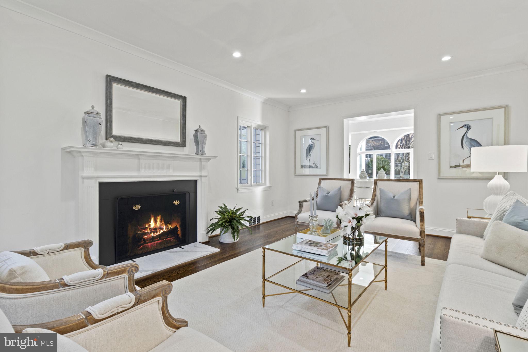 ROLLINGWOOD - Residential