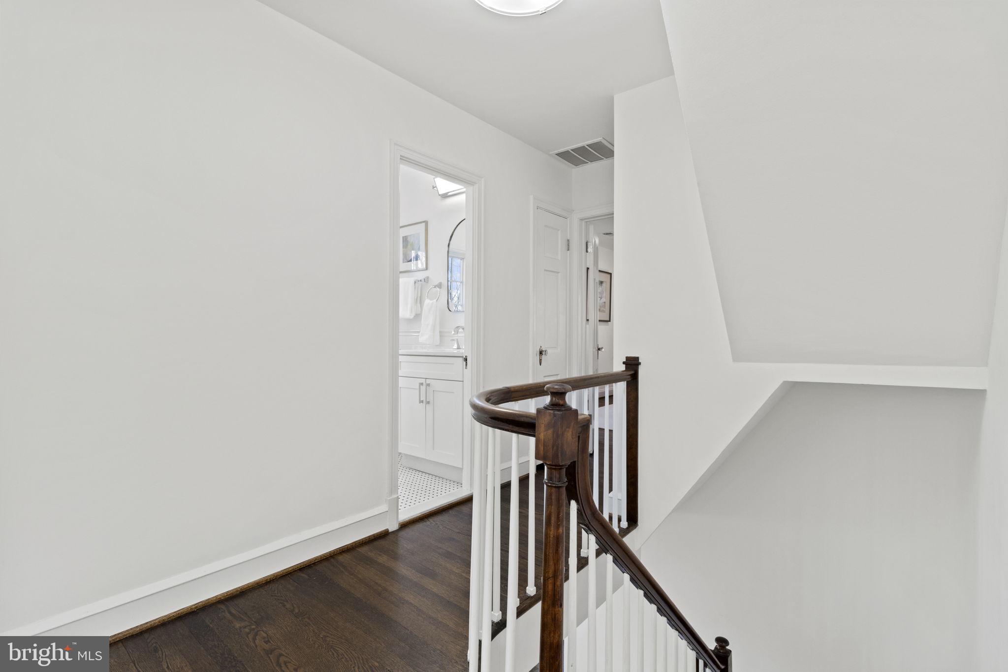 ROLLINGWOOD - Residential