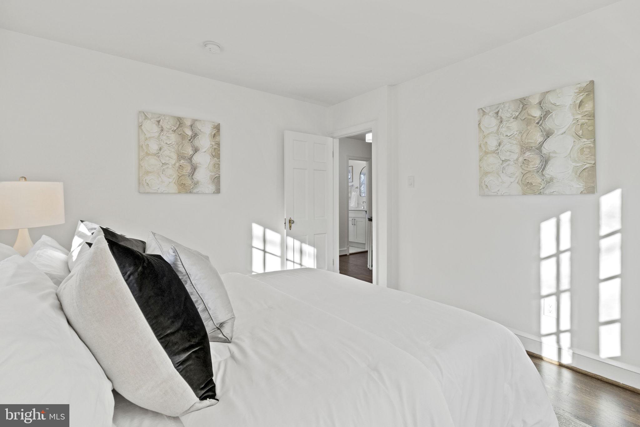 ROLLINGWOOD - Residential