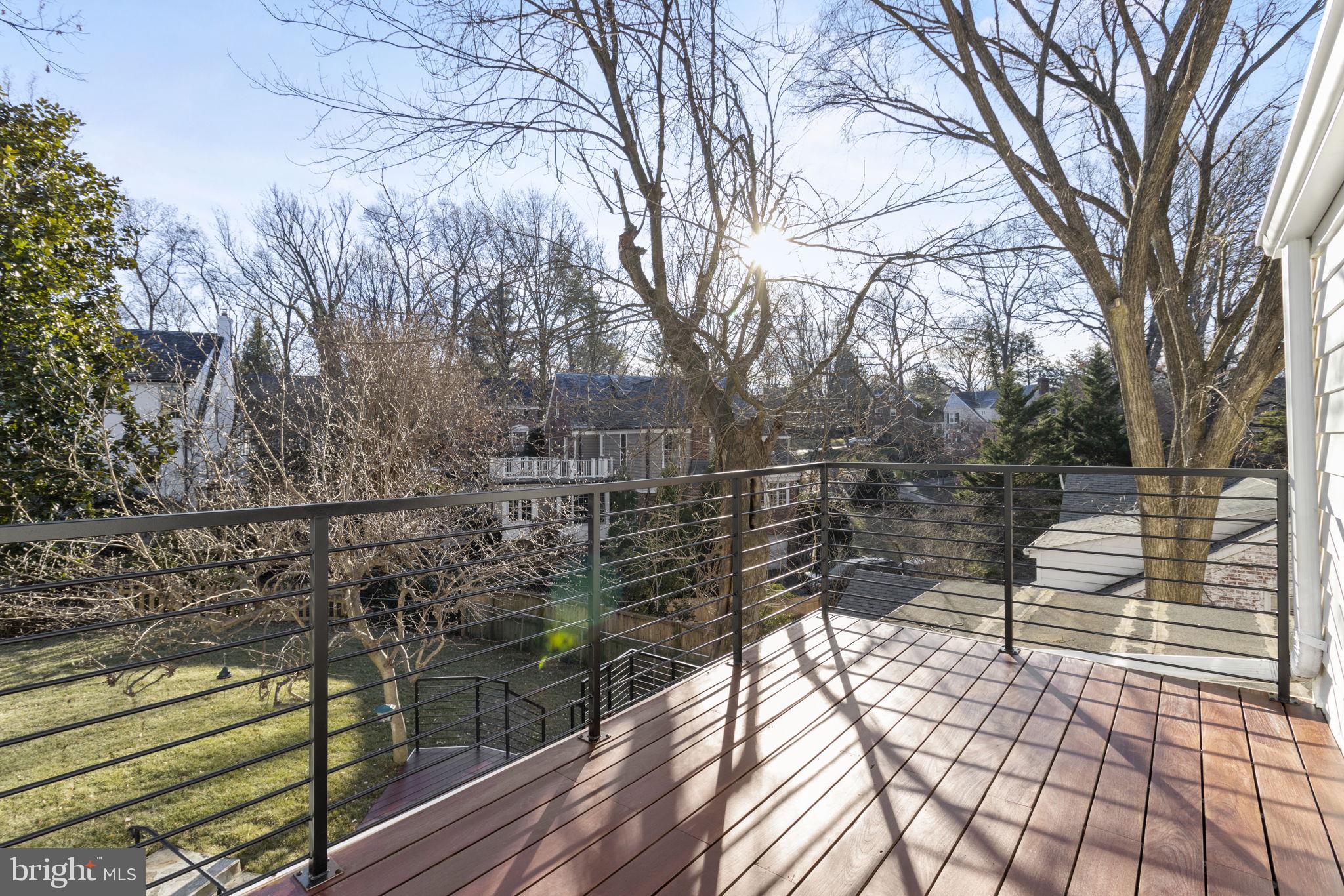 ROLLINGWOOD - Residential