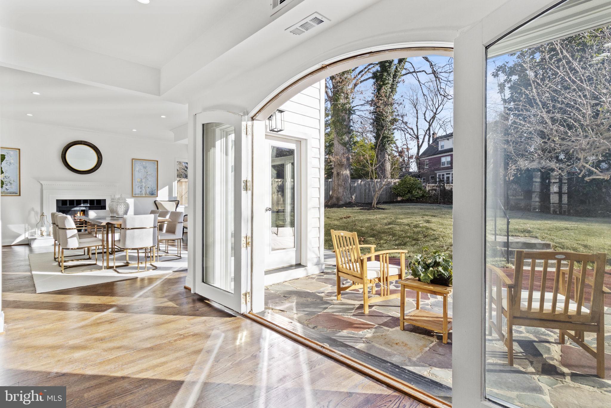 ROLLINGWOOD - Residential